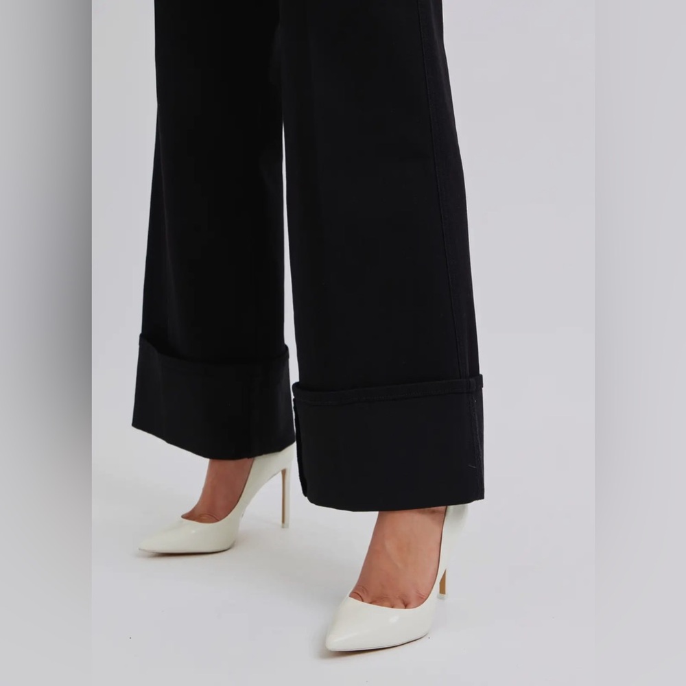NWT Judy Blue High Waisted Retro Wide Cuffed Leg Black Jeans - Picture 3 of 7